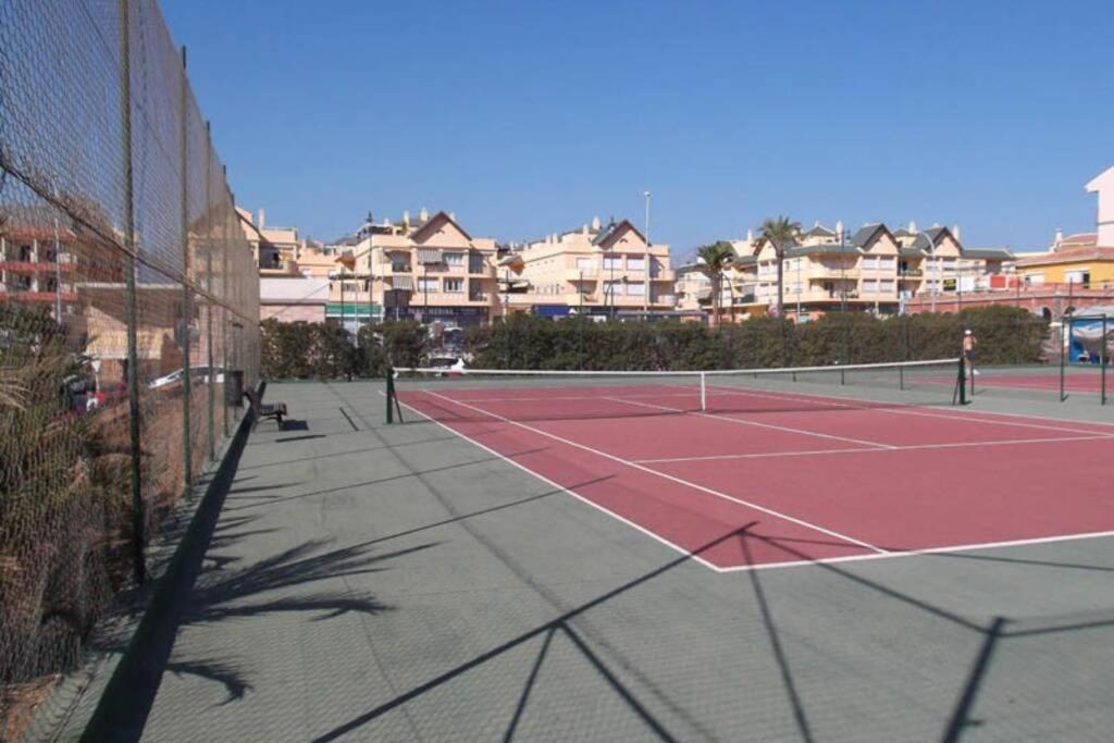 Apartamento A Estrenar En Primera Linea De Playa Torrox Kültér fotó